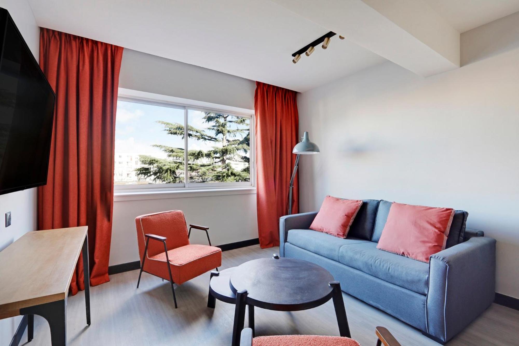 North Paris Suite Экстерьер фото