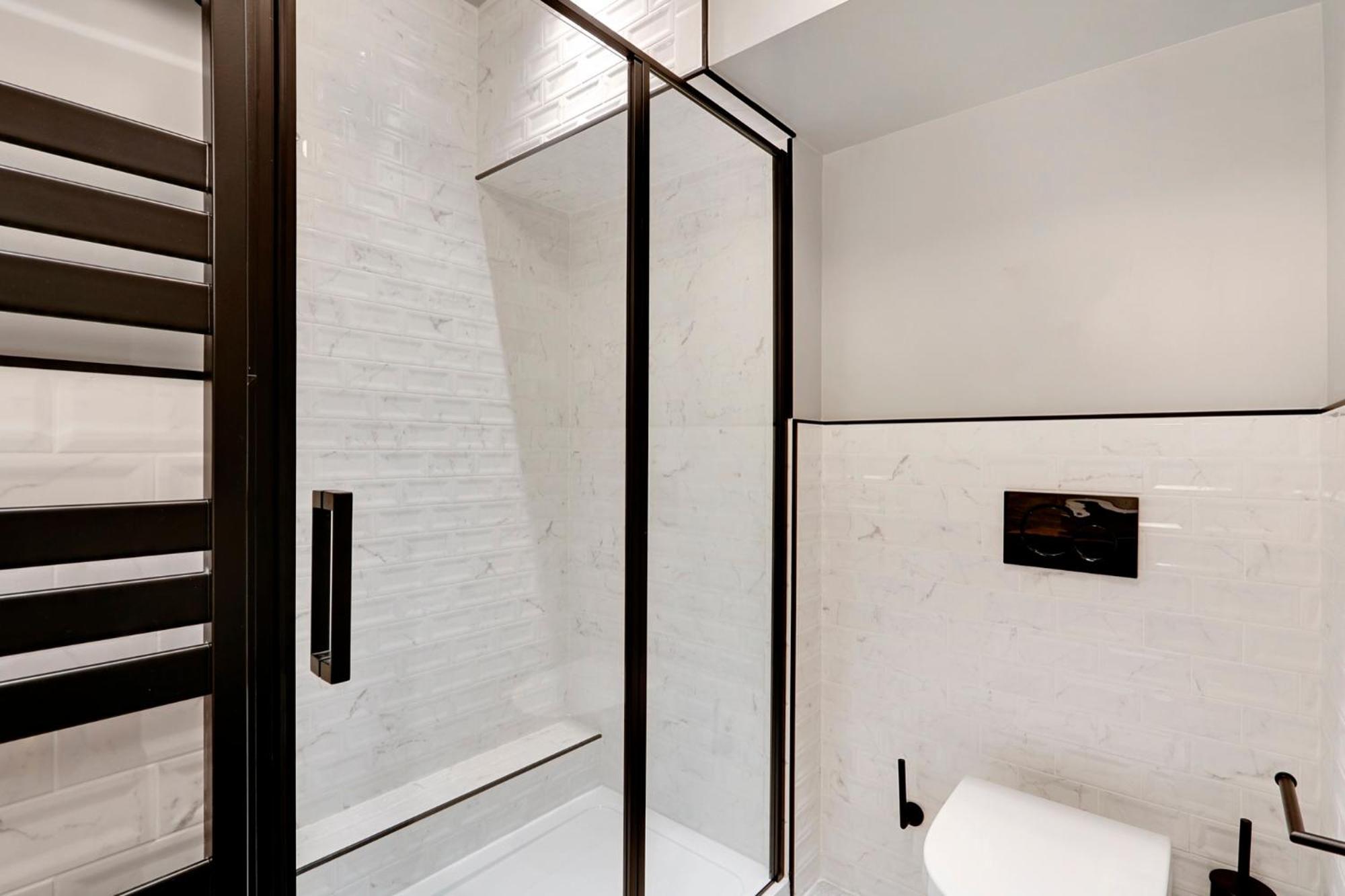 North Paris Suite Экстерьер фото