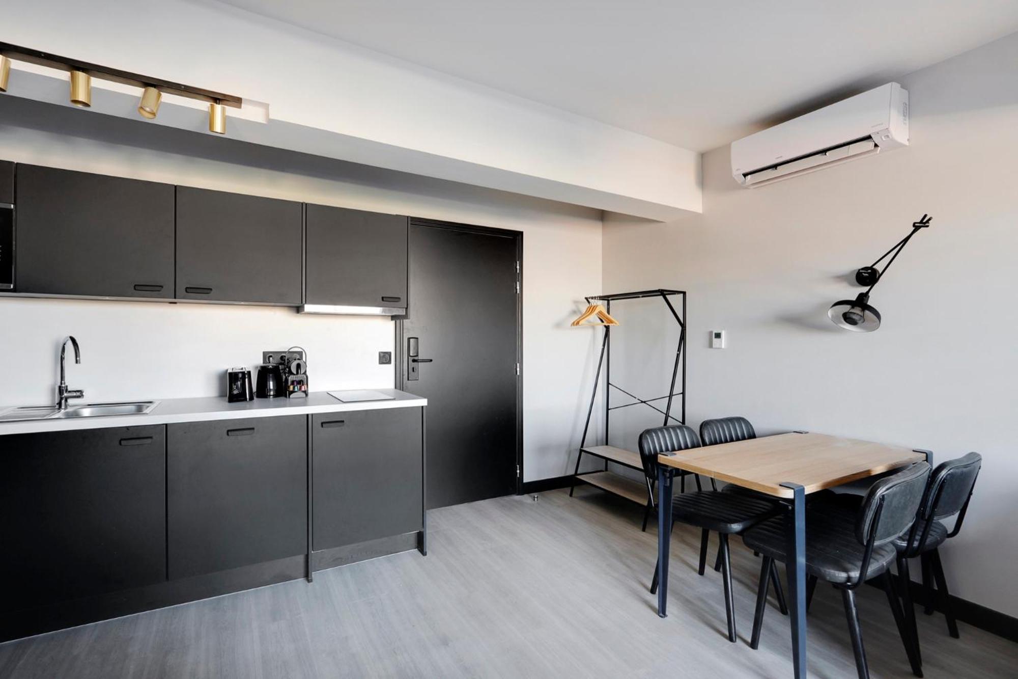 North Paris Suite Экстерьер фото