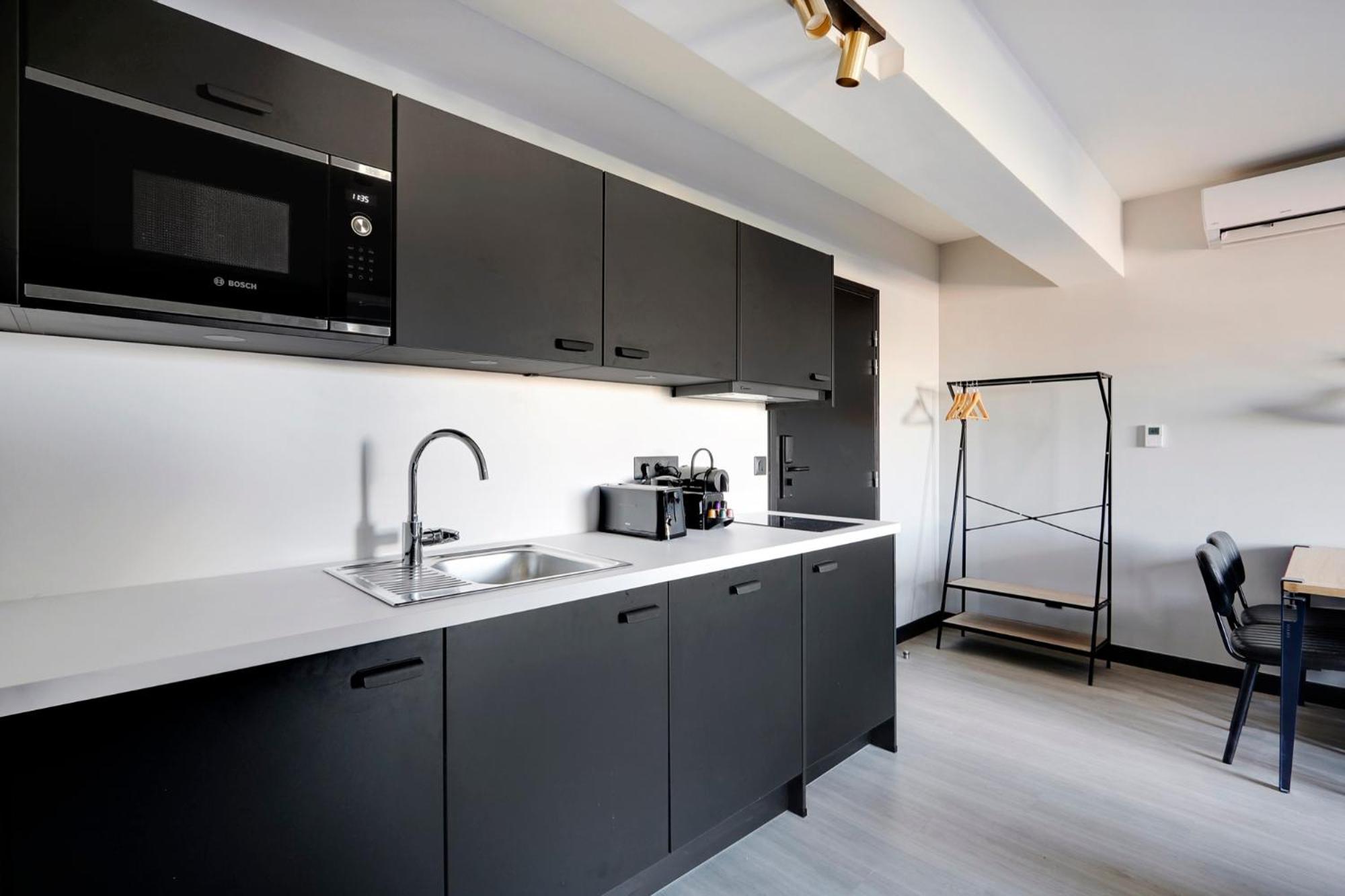 North Paris Suite Экстерьер фото