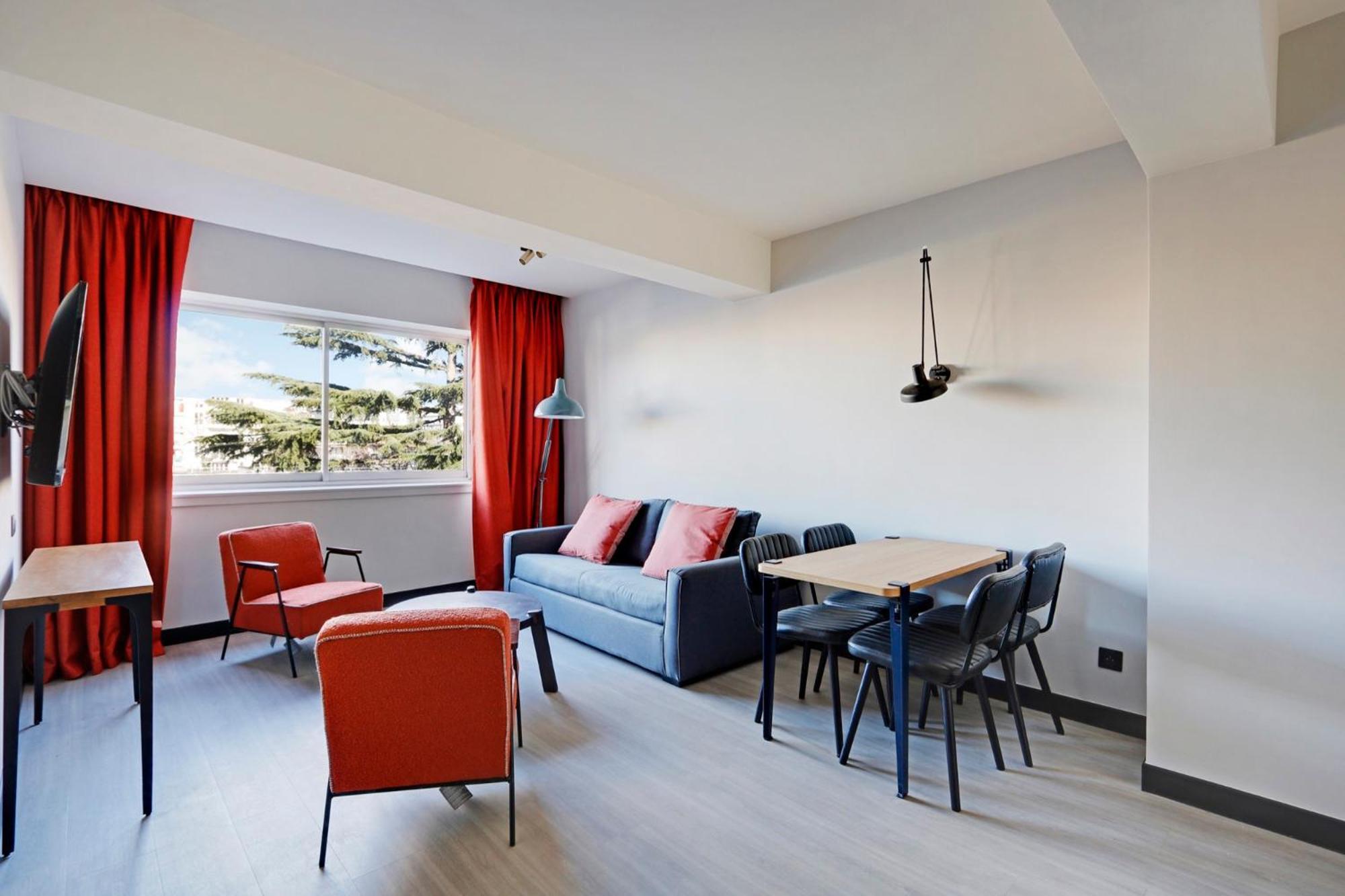 North Paris Suite Экстерьер фото