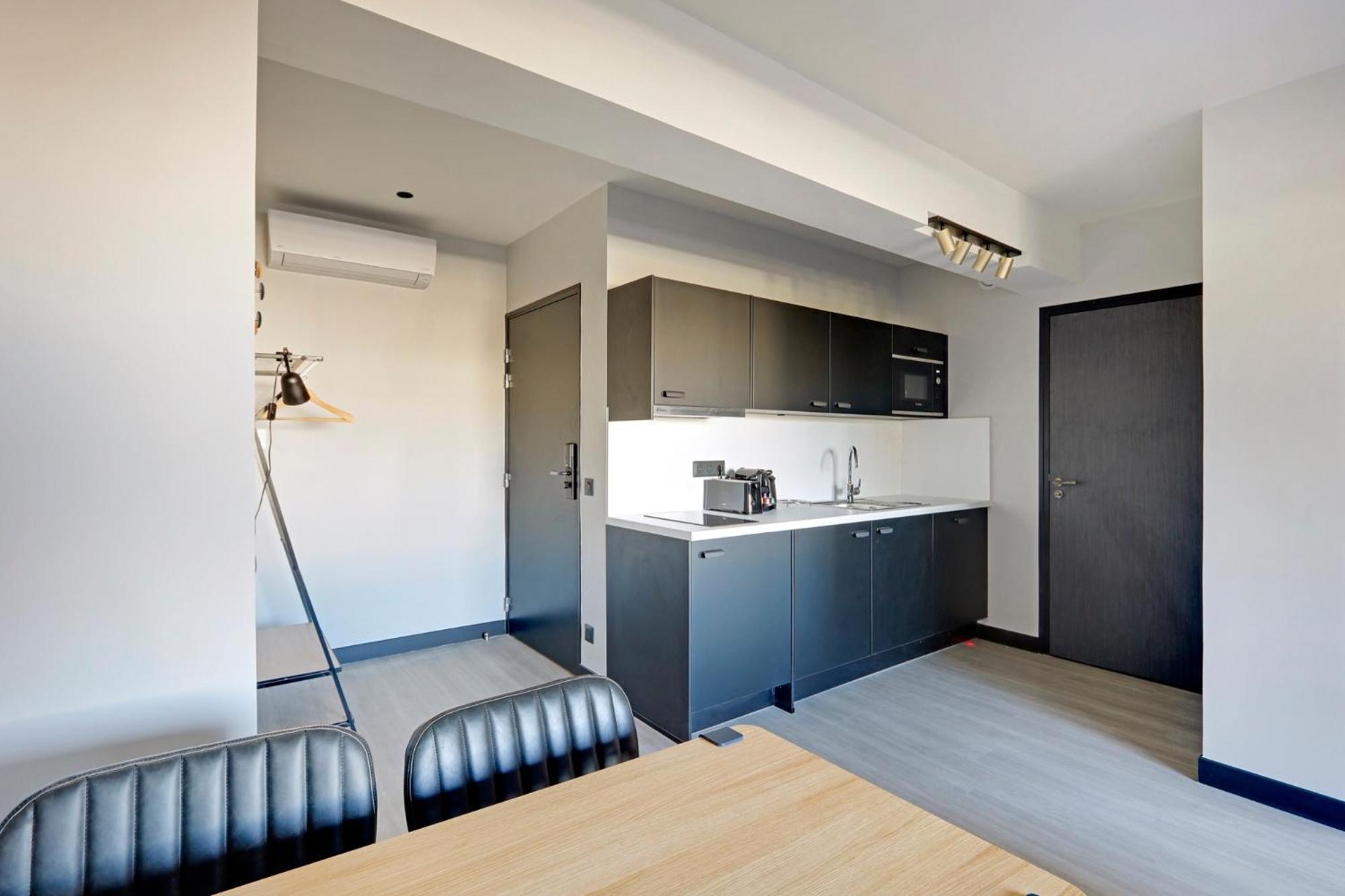 North Paris Suite Экстерьер фото